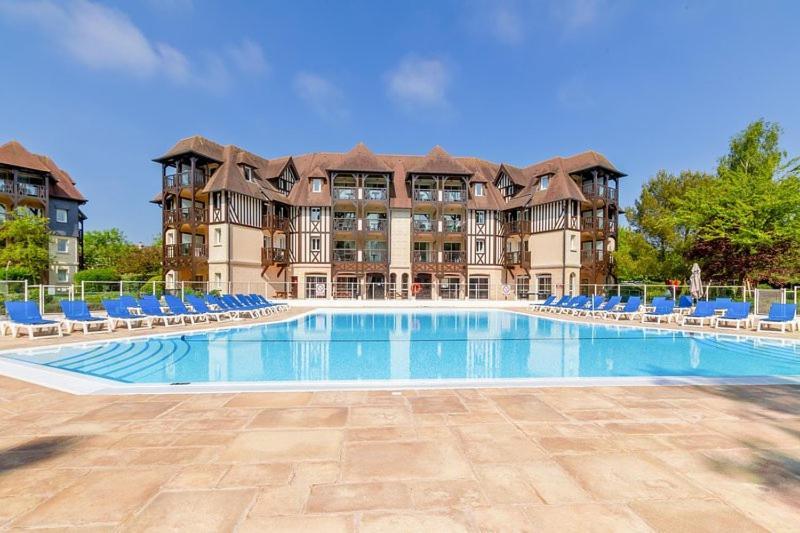 "Magnifique 2 Pieces Deauville" Piscine Et Jardin 외부 사진
